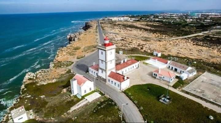 4 Elements Apartment Peniche Εξωτερικό φωτογραφία